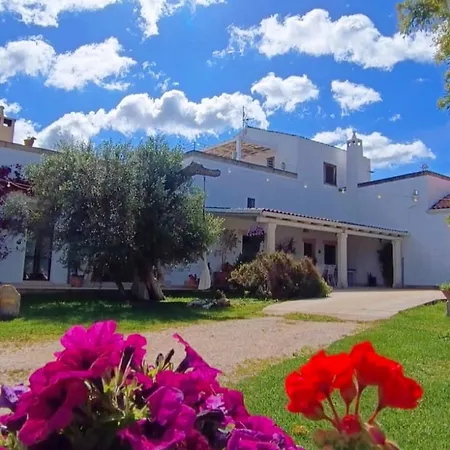 Masseria Salentina - Authentic Experience Апарт-отель Борганье