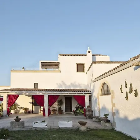 Masseria Salentina - Authentic Experience 아파트호텔 3*