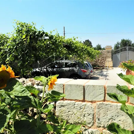 Masseria Salentina Costarella Aparthotel Borgagne